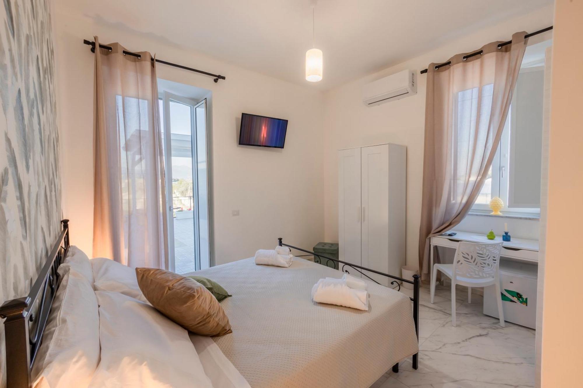 Cientopera Suite Rooms 庞特卡格纳诺 外观 照片